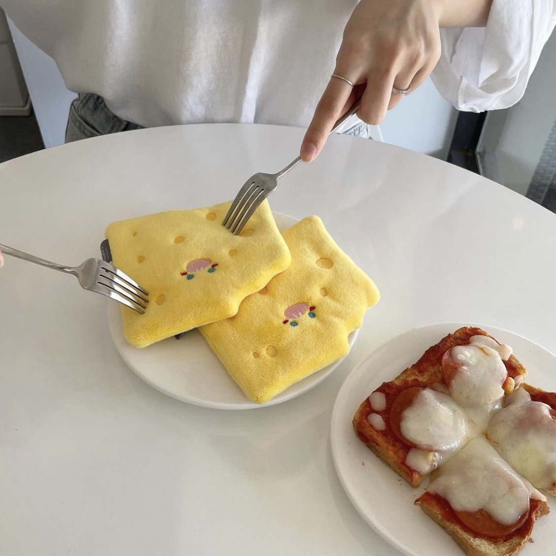 韓国 パンのおもちゃ - チーズ